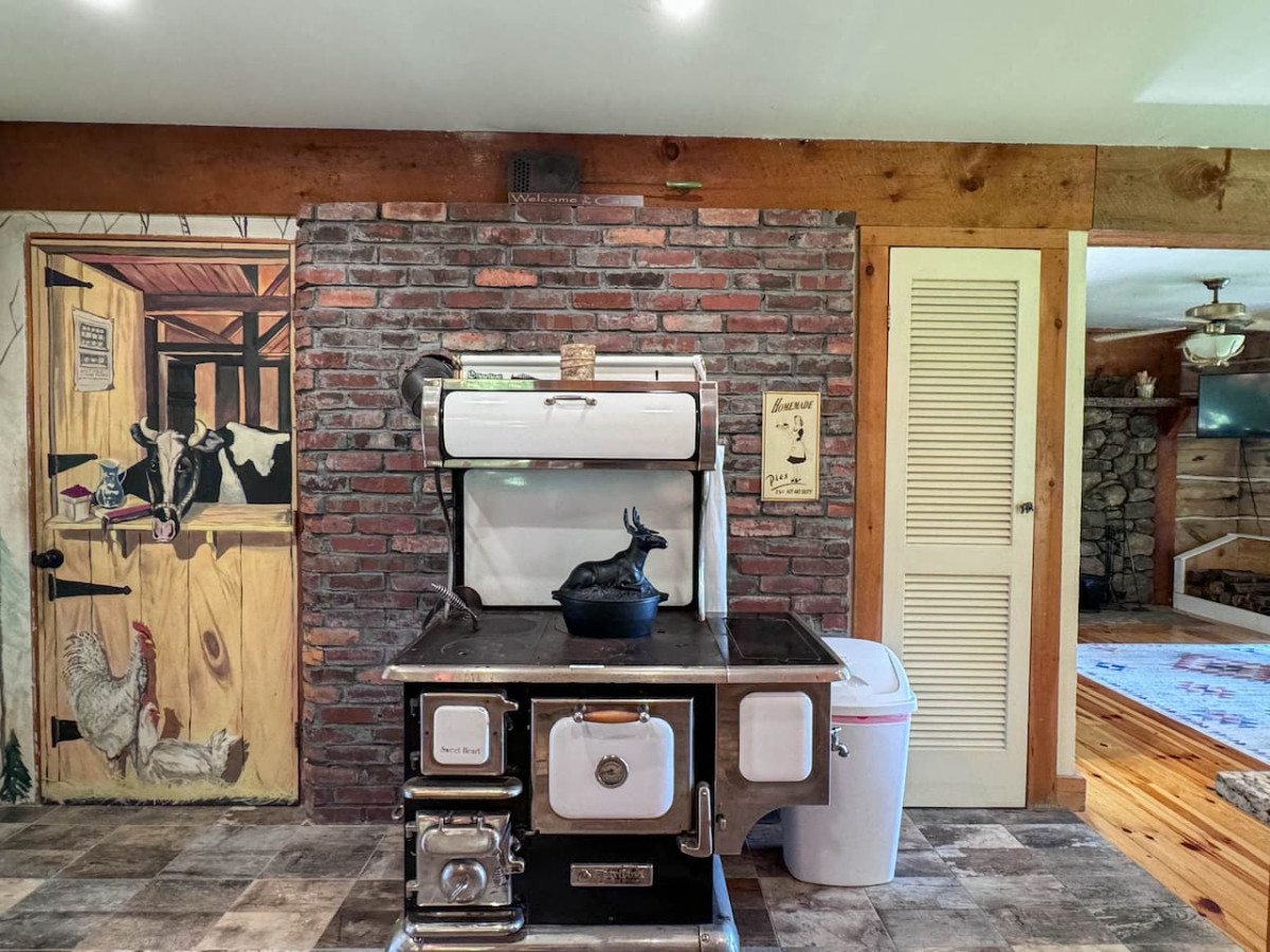 Pine Haven | Peaceful Nature Retreat on 10 Acres - Sweden