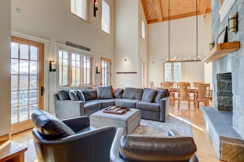 Swiss Alps Chalet in Jackson | Mountain Views + AC