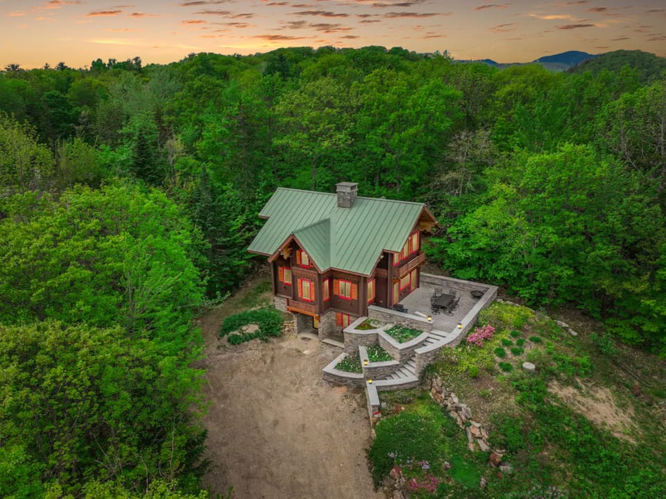 Schweizer Alpen Chalet in Jackson | Bergblick + Klimaanlage - Jackson