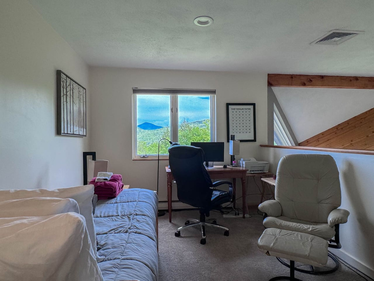 Granite View Retreat | Views, Storyland, modern - Bartlett Granite View Retreat | Views, Storyland, modern - Bartlett