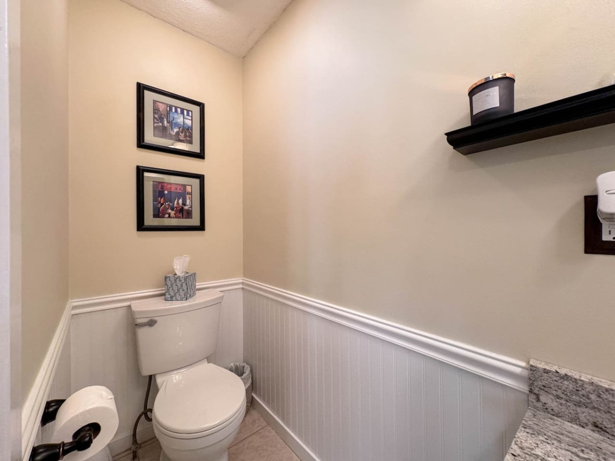 Granite View Retreat | Views, Storyland, modern - Bartlett Granite View Retreat | Views, Storyland, modern - Bartlett