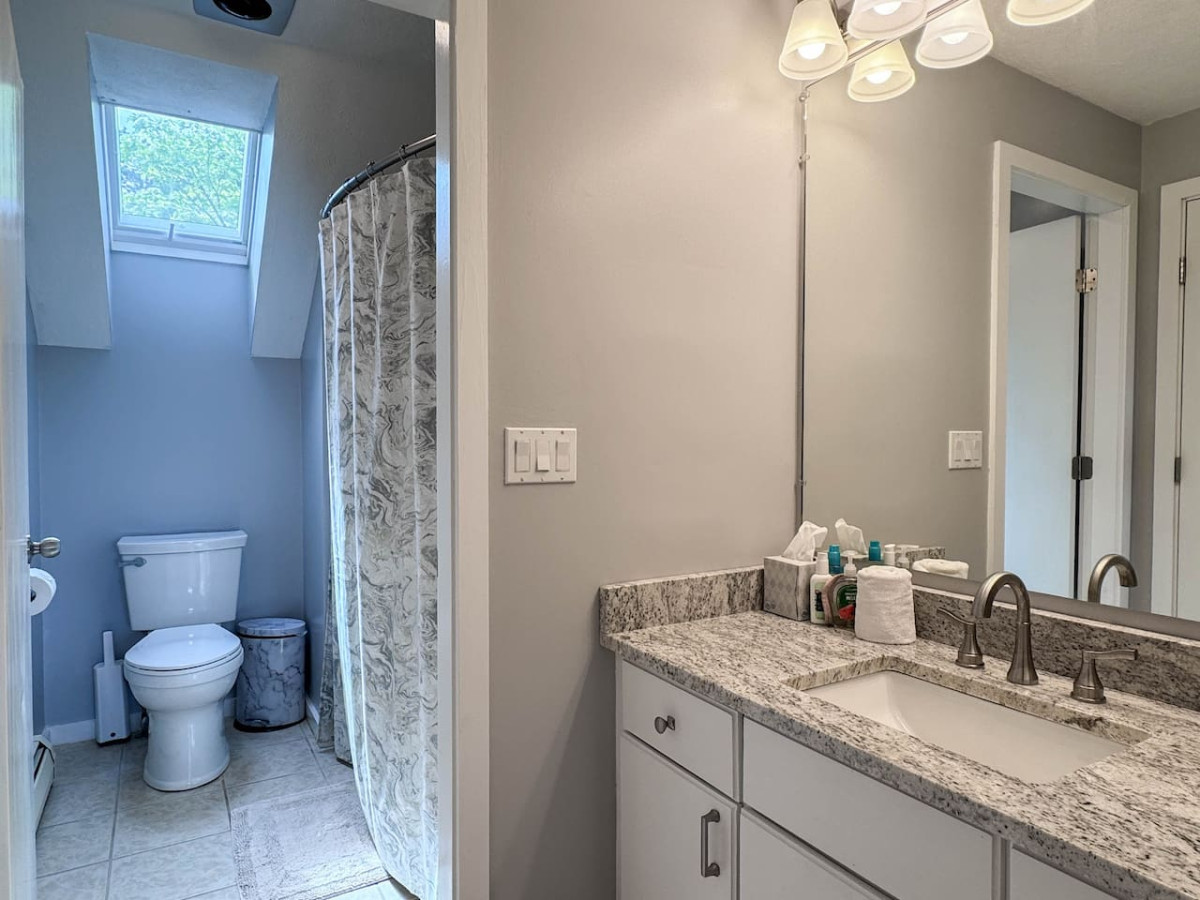 Granite View Retreat | Views, Storyland, modern - Bartlett Granite View Retreat | Views, Storyland, modern - Bartlett