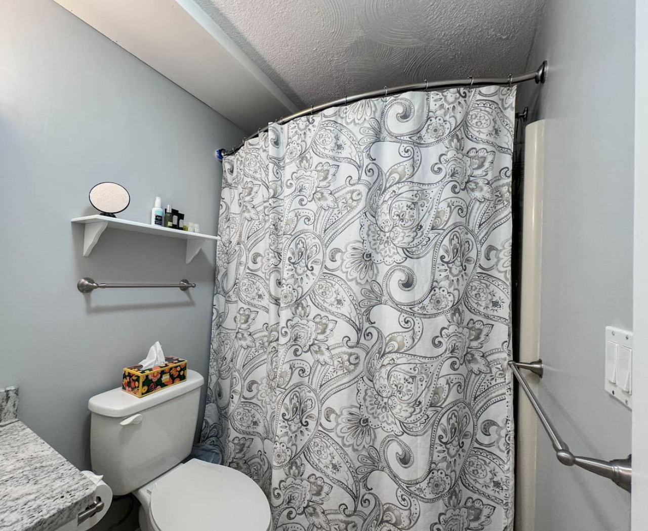 Granite View Retreat | Views, Storyland, modern - Bartlett Granite View Retreat | Views, Storyland, modern - Bartlett