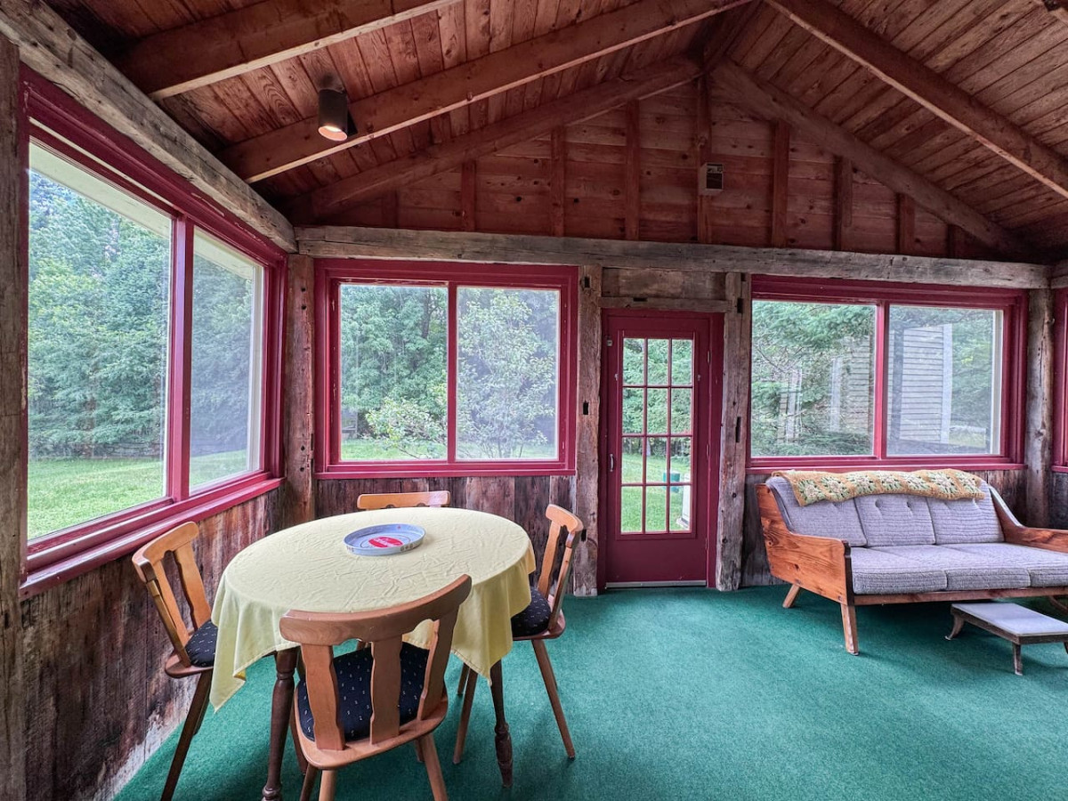 October Farm | 1810 Farmhouse set on 30+ Acres - Fryeburg October Farm | 1810 Farmhouse set on 30+ Acres - Fryeburg
