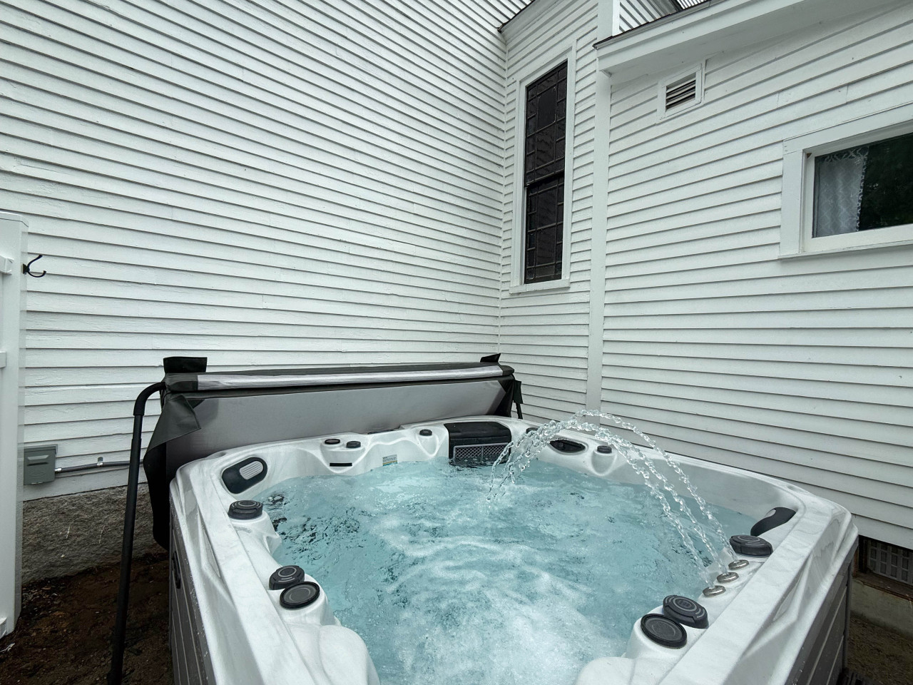 1826 Conway Renovated Church | 5 Bdrm, Pond Access