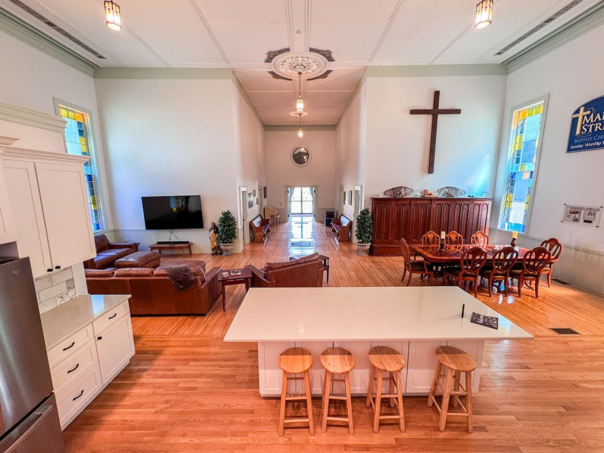 1826 Conway Renovated Church | 5 Bdrm, Pond Access