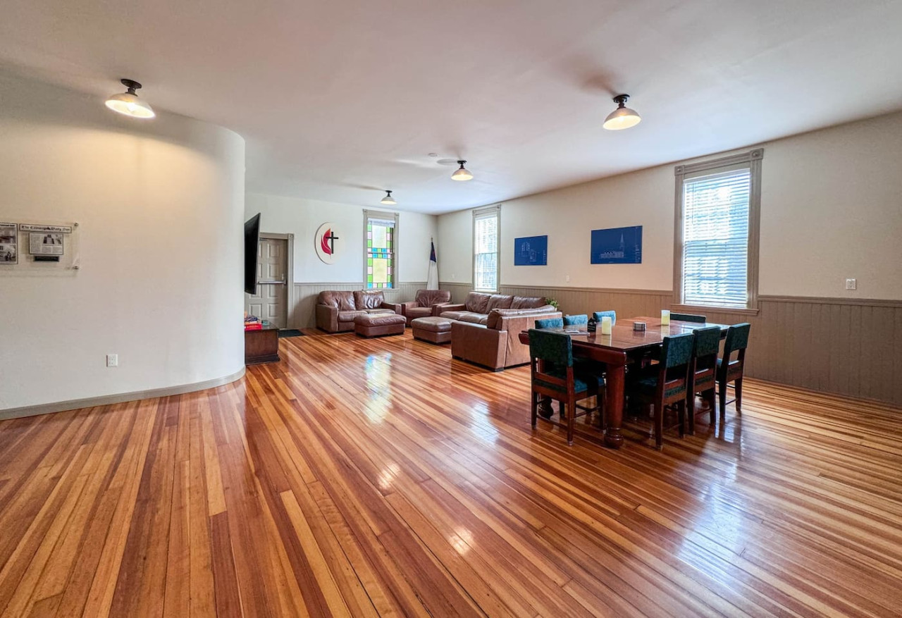 1908 Conway Meeting House | 5 Bedroom, Lake Access