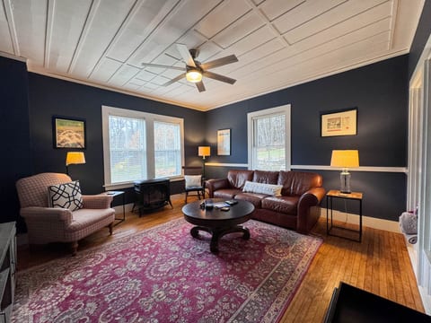 Carter Notch Inn | Hot Tub | 9BDRM | Sleeps 25
