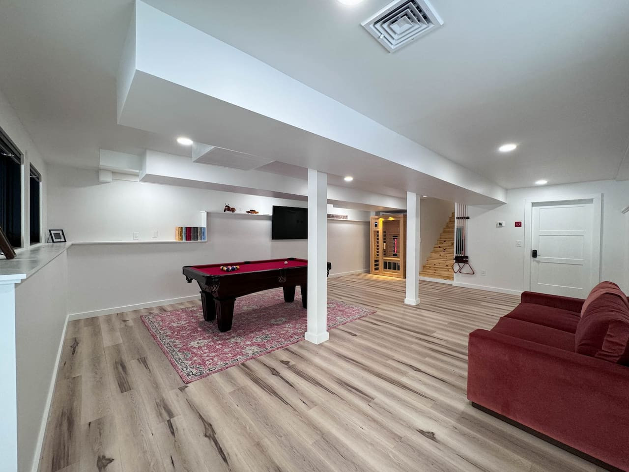 DREAMLAND | Luxe Waterfront Villa, Hot tub + Sauna - Fryeburg DREAMLAND | Luxe Waterfront Villa, Hot tub + Sauna - Fryeburg
