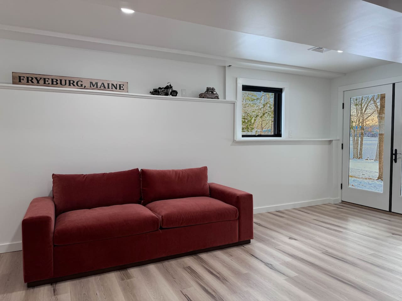 DREAMLAND | Luxe Waterfront Villa, Hot tub + Sauna - Fryeburg DREAMLAND | Luxe Waterfront Villa, Hot tub + Sauna - Fryeburg
