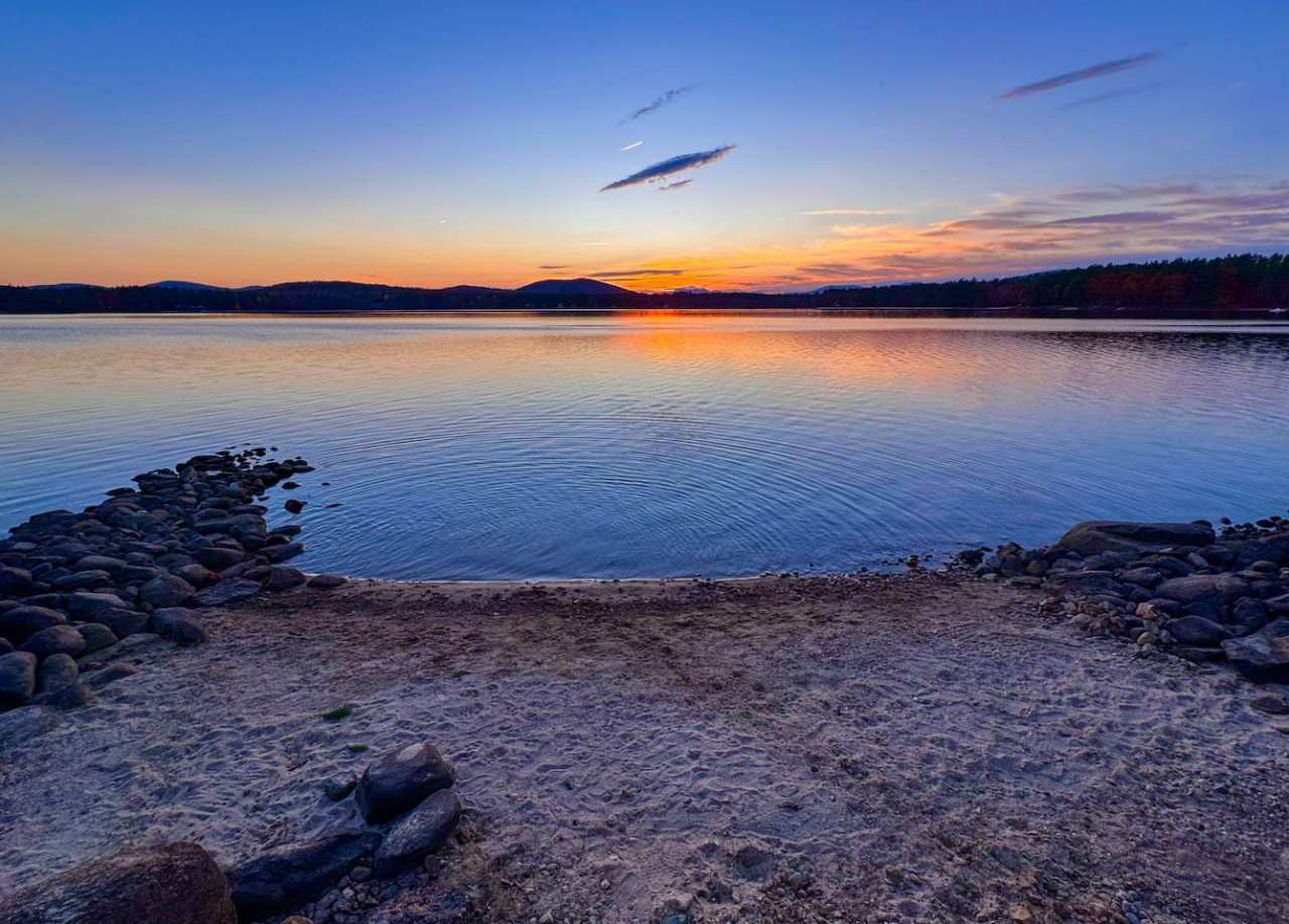 DREAMLAND | Luxe Waterfront Villa, Hot tub + Sauna - Fryeburg DREAMLAND | Luxe Waterfront Villa, Hot tub + Sauna - Fryeburg
