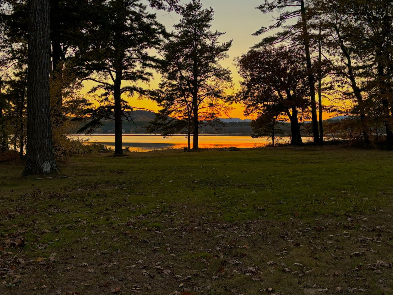 DREAMLAND | Luxe Waterfront Villa, Hot tub + Sauna - Fryeburg DREAMLAND | Luxe Waterfront Villa, Hot tub + Sauna - Fryeburg
