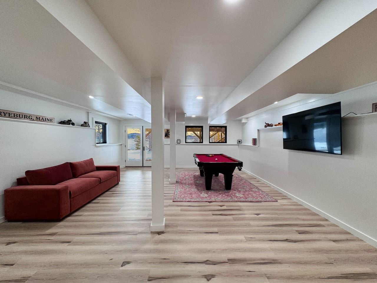 DREAMLAND | Luxe Waterfront Villa, Hot tub + Sauna - Fryeburg DREAMLAND | Luxe Waterfront Villa, Hot tub + Sauna - Fryeburg