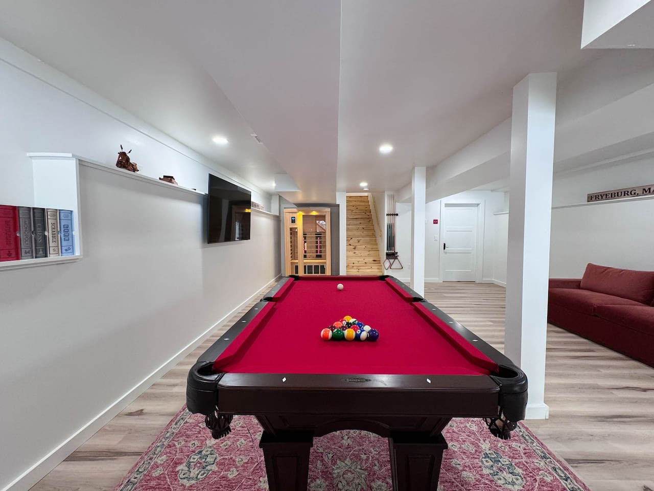 DREAMLAND | Luxe Waterfront Villa, Hot tub + Sauna - Fryeburg DREAMLAND | Luxe Waterfront Villa, Hot tub + Sauna - Fryeburg