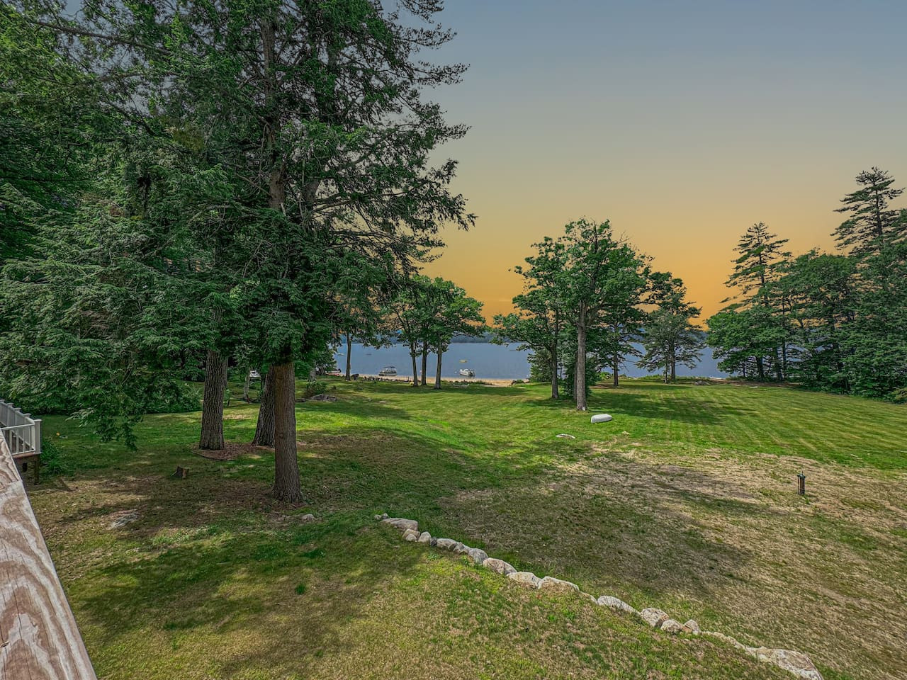 DREAMLAND | Luxe Waterfront Villa, Hot tub + Sauna - Fryeburg DREAMLAND | Luxe Waterfront Villa, Hot tub + Sauna - Fryeburg