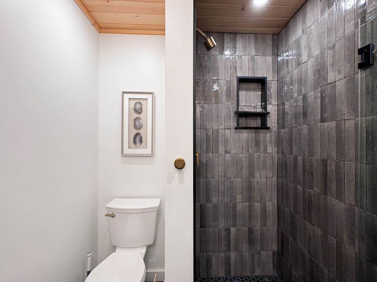 DREAMLAND | Luxe Waterfront Villa, Hot tub + Sauna - Fryeburg DREAMLAND | Luxe Waterfront Villa, Hot tub + Sauna - Fryeburg