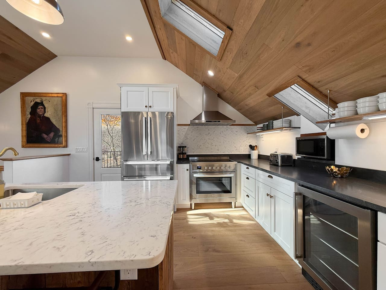 Kittery Cove | Luxe, Views, Walk to Portsmouth
