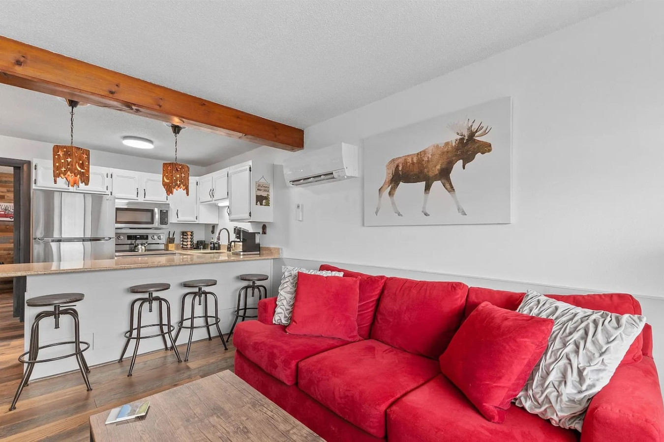 The Linder Loft | Golf Course, Storyland and Pool!