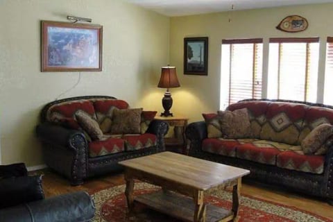 Lots of sitting space
