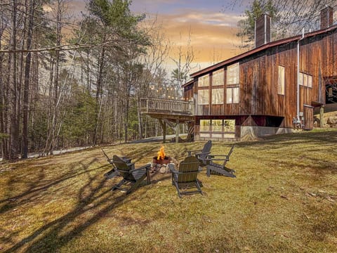 Peace In The Pines | Private North Conway Retreat
