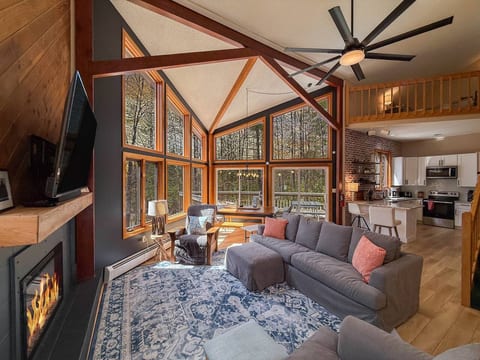 Peace In The Pines | Private North Conway Retreat
