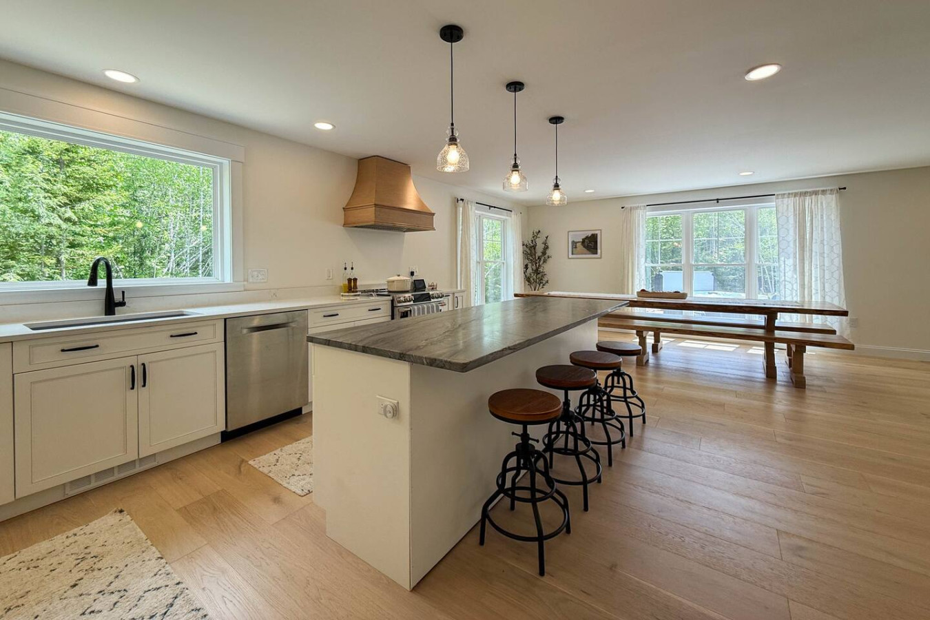 Hemlock Hideaway | 4500 ft.² New Build w/ Hot Tub