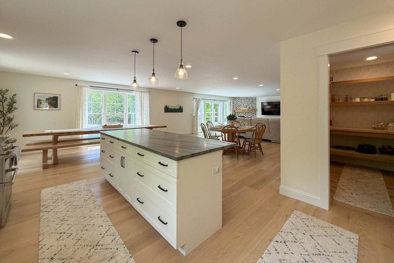 Hemlock Hideaway | 4500 ft.² New Build w/ Hot Tub