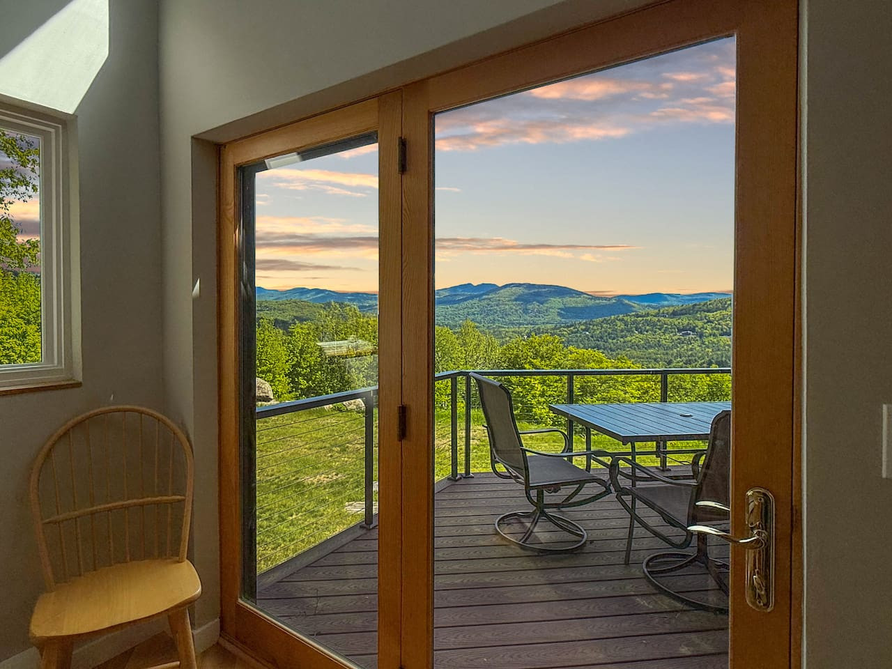 Vista Ridge | Mountain Escape, Majestic Views + AC