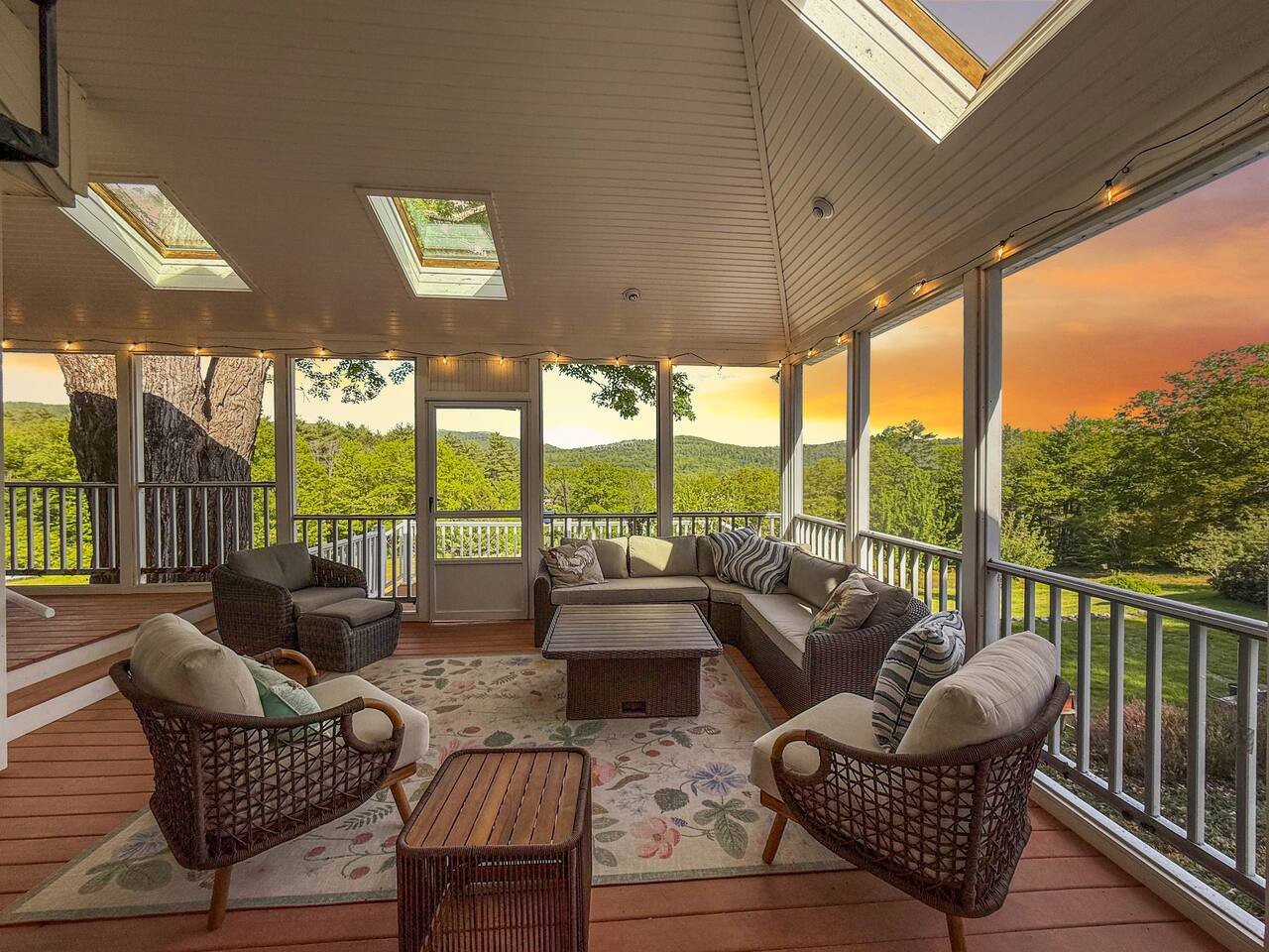 Hillcrest | 100+ Acres, Pool, Views & Sleeps 22