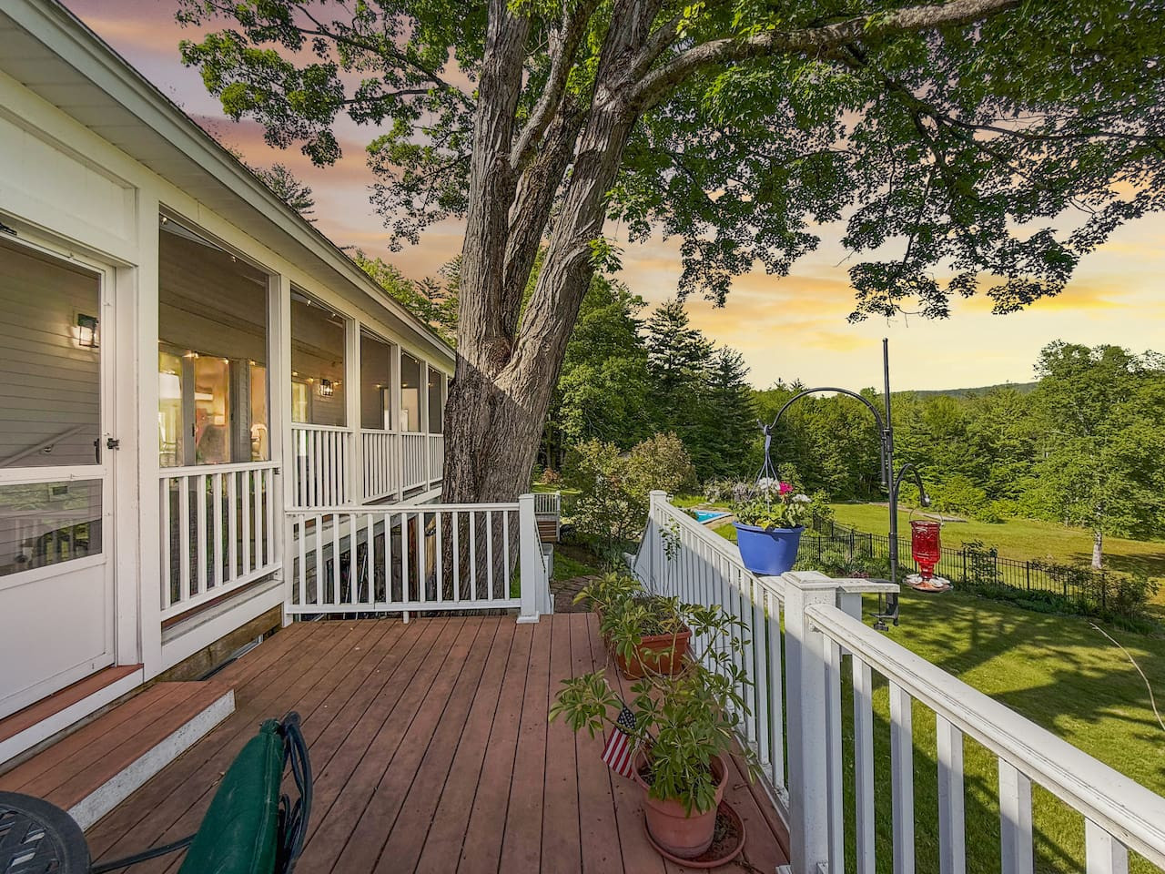 Hillcrest | 100+ Acres, Pool, Views & Sleeps 22