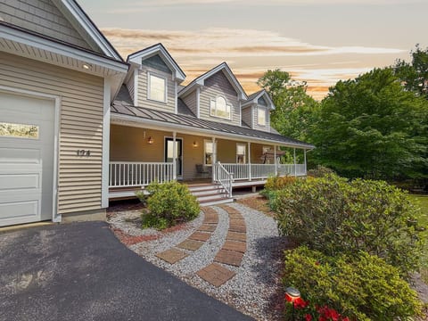 Evergreen Escape | Relaxing Conway Getaway