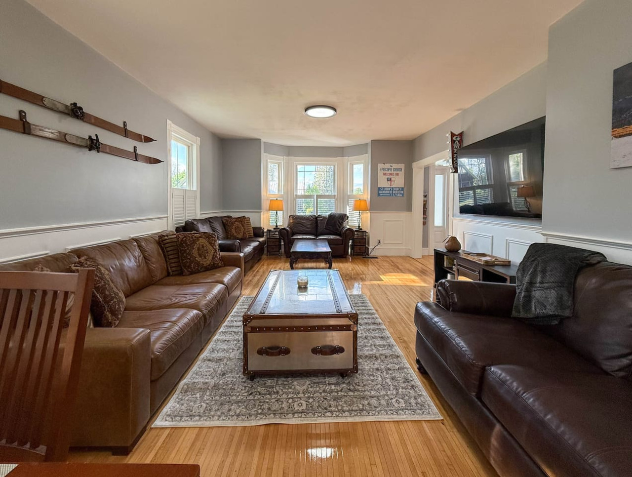 The Manor on Main | Hot Tub, Pond Access, 5 Bedrms
