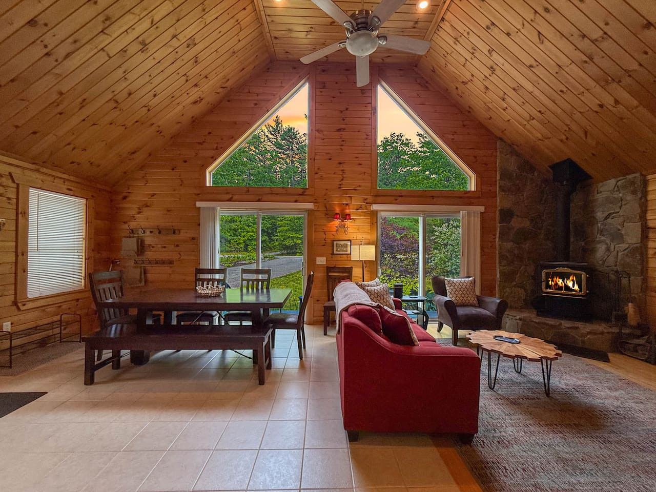 The North Nook | Hot Tub, Walk to the Saco River