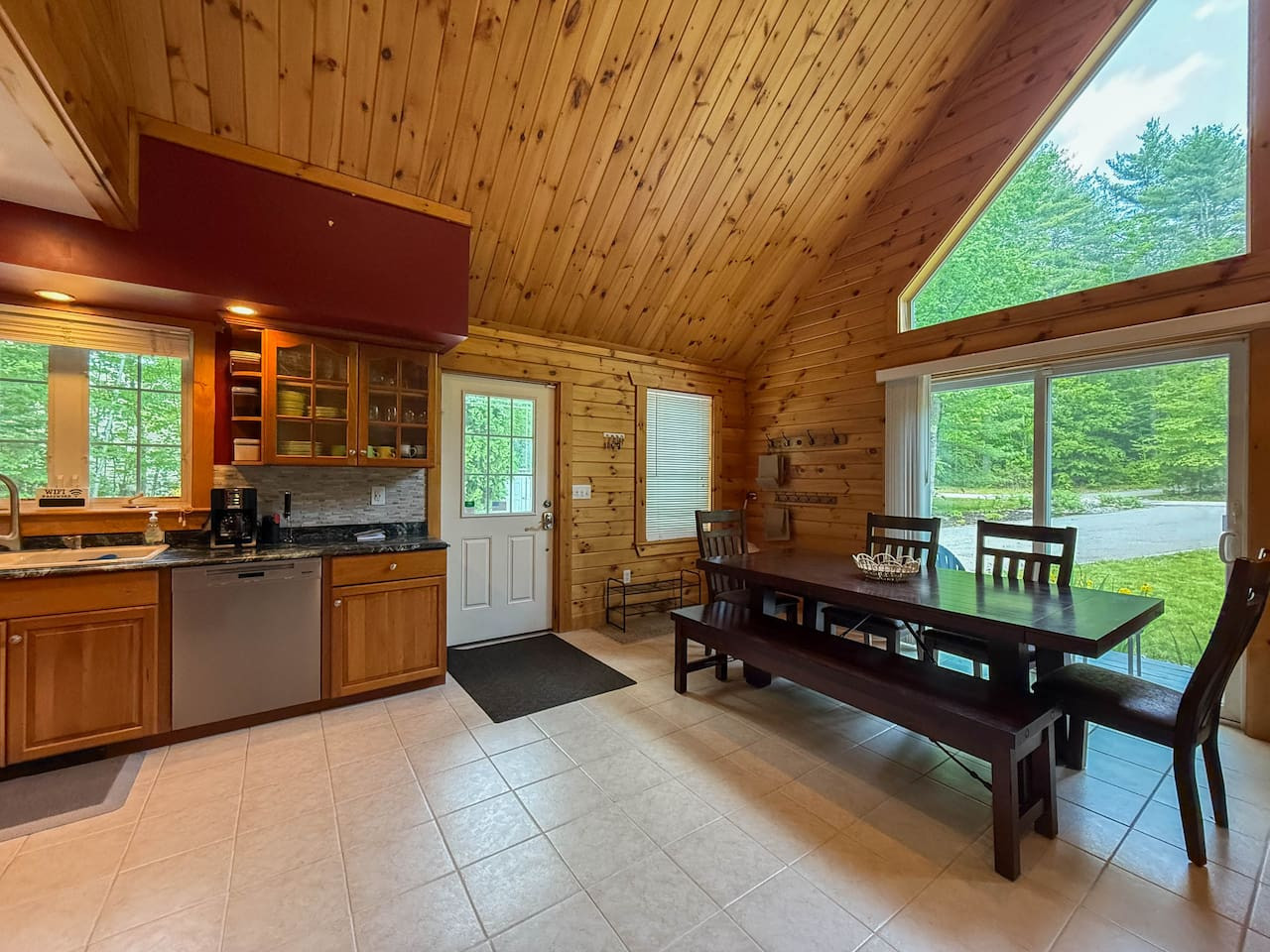 The North Nook | Hot Tub, Walk to the Saco River