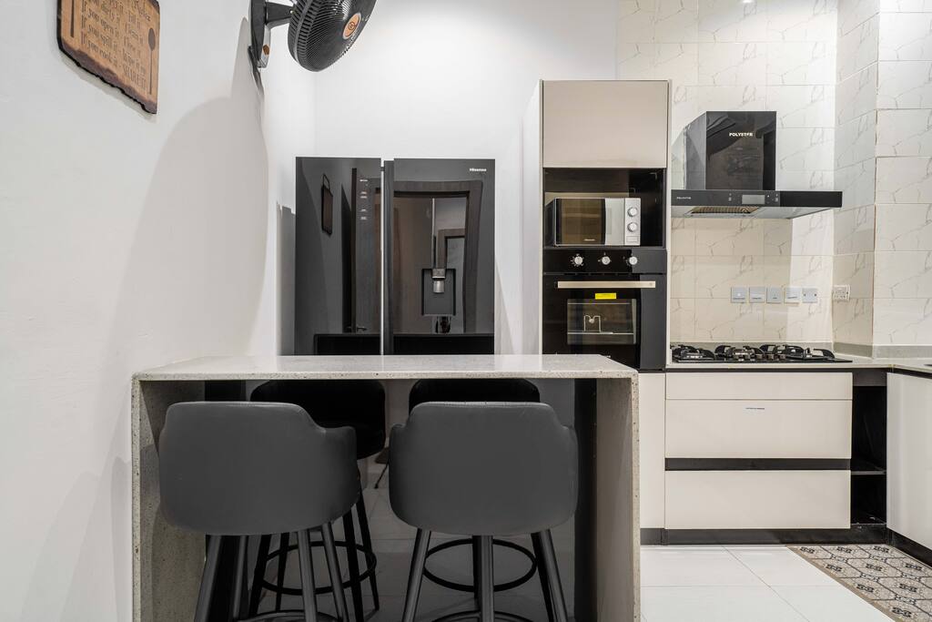 George Residence – Comfy 2BR in Lekki | Free Wi-Fi