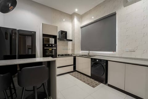 George Residence - Cozy 2BR in Lekki | 24/7 Power