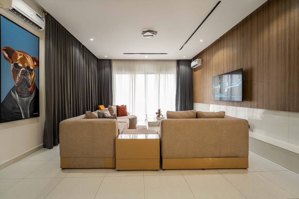 George Residence – Comfy 2BR in Lekki | Free Wi-Fi