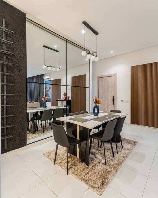 George Residence – Comfy 2BR in Lekki | Free Wi-Fi