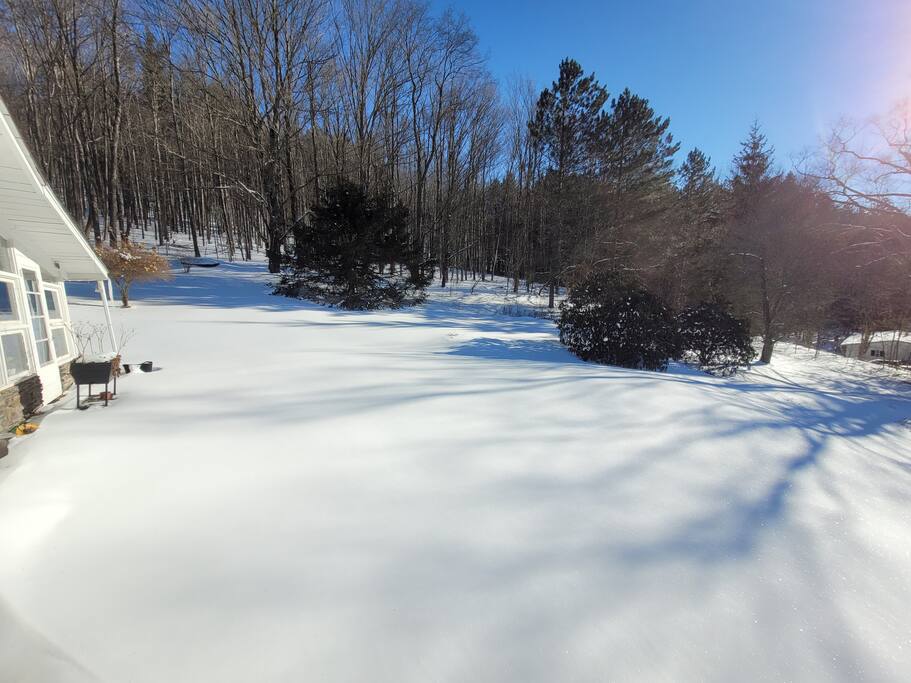 fall-catskills-retreat-with-fire-place-+-views/