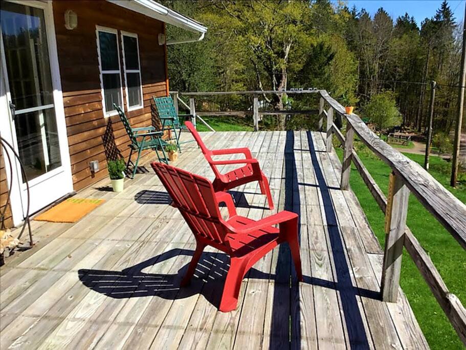 fall-catskills-retreat-with-fire-place-+-views/