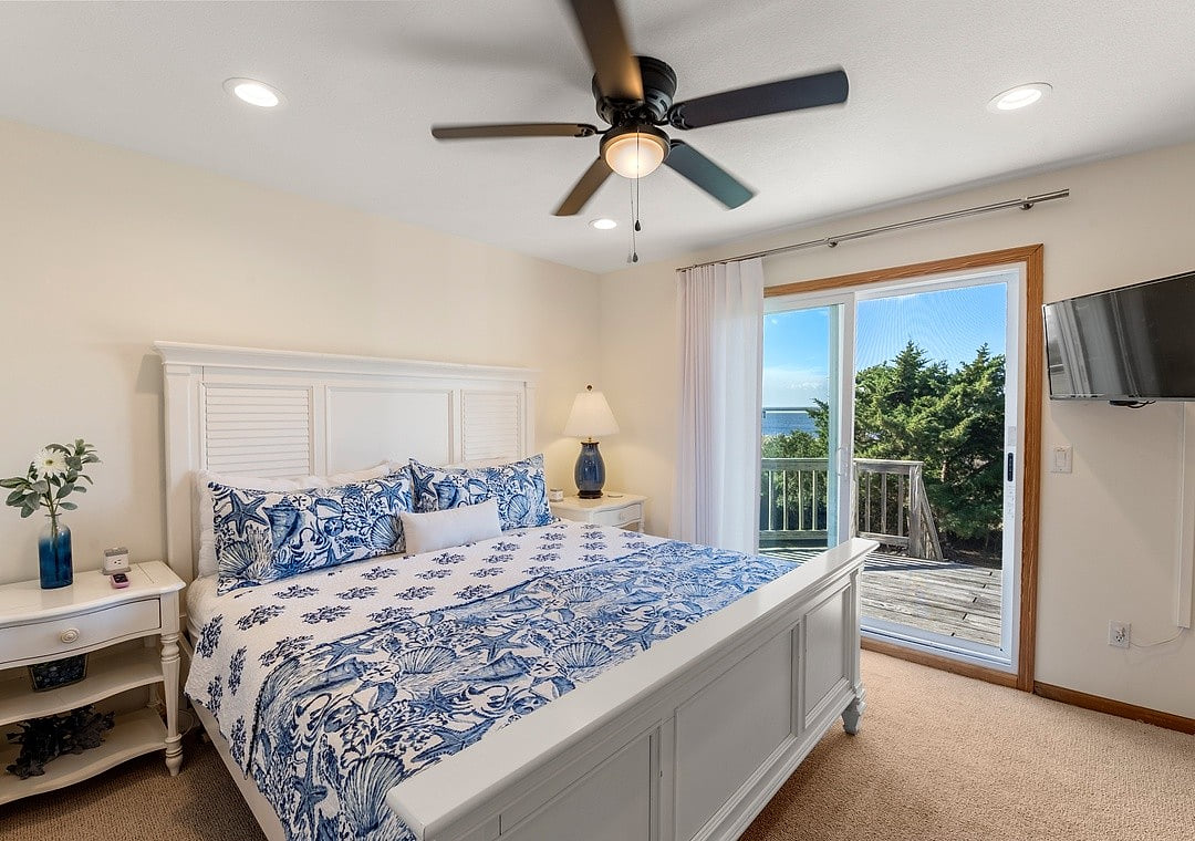 Waterfront Paradise Sound/Ocean Views Hot Tub Pet+ image 20
