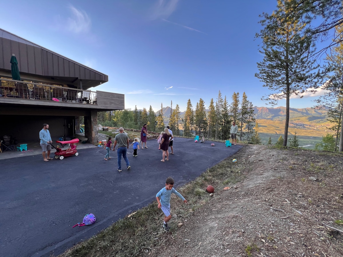 2255 Wildcat Trail - Crested Butte