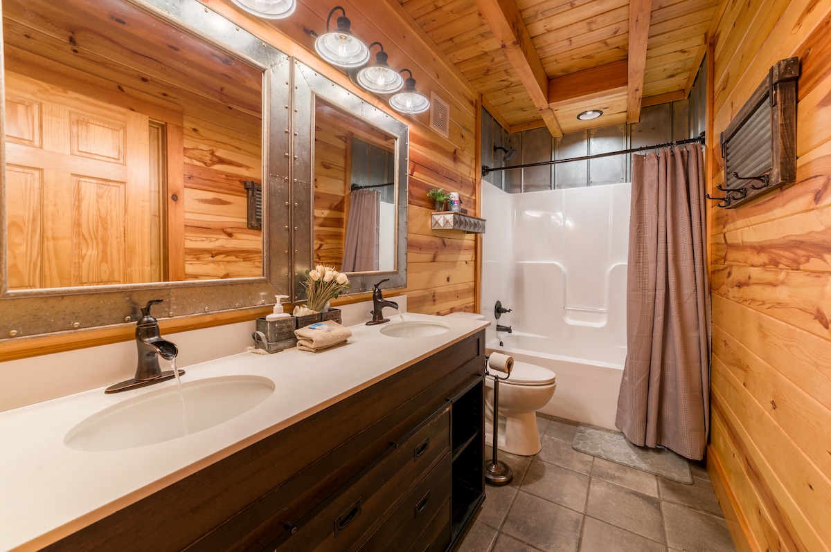 Master Bath 2