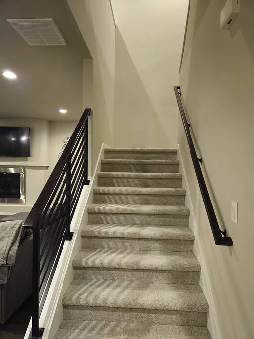 groups-live-luxe-or-4k-sqft-by-famous-golf-course/