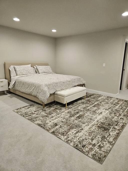 groups-live-luxe-or-4k-sqft-by-famous-golf-course/