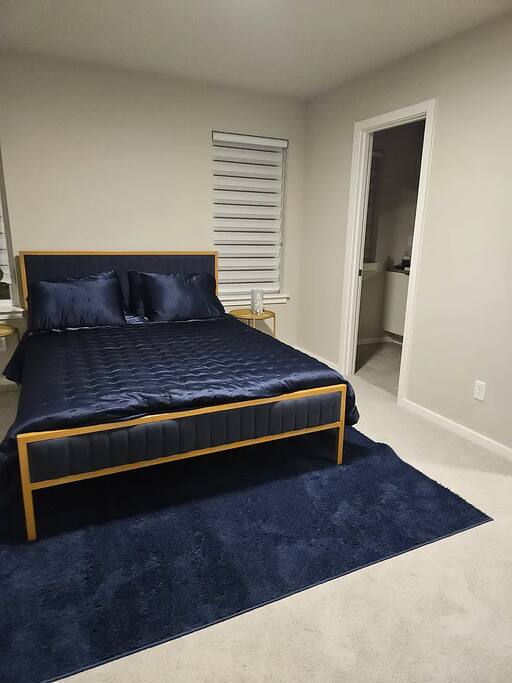 groups-live-luxe-or-4k-sqft-by-famous-golf-course/