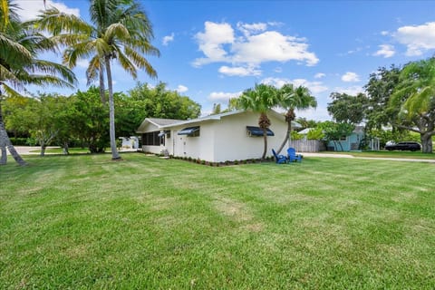 *New listing* The Classic Jupiter Getaway