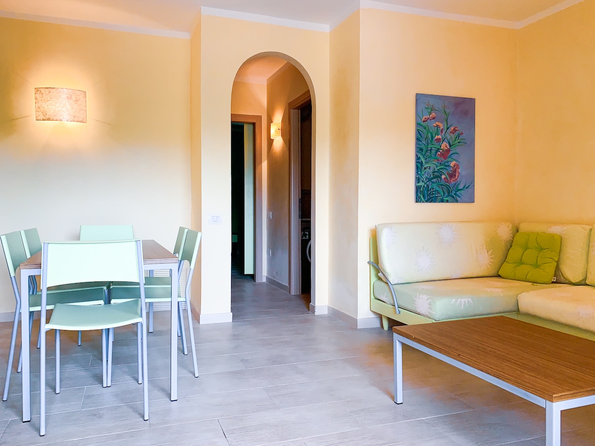 B12B Affordable apartments near the beach