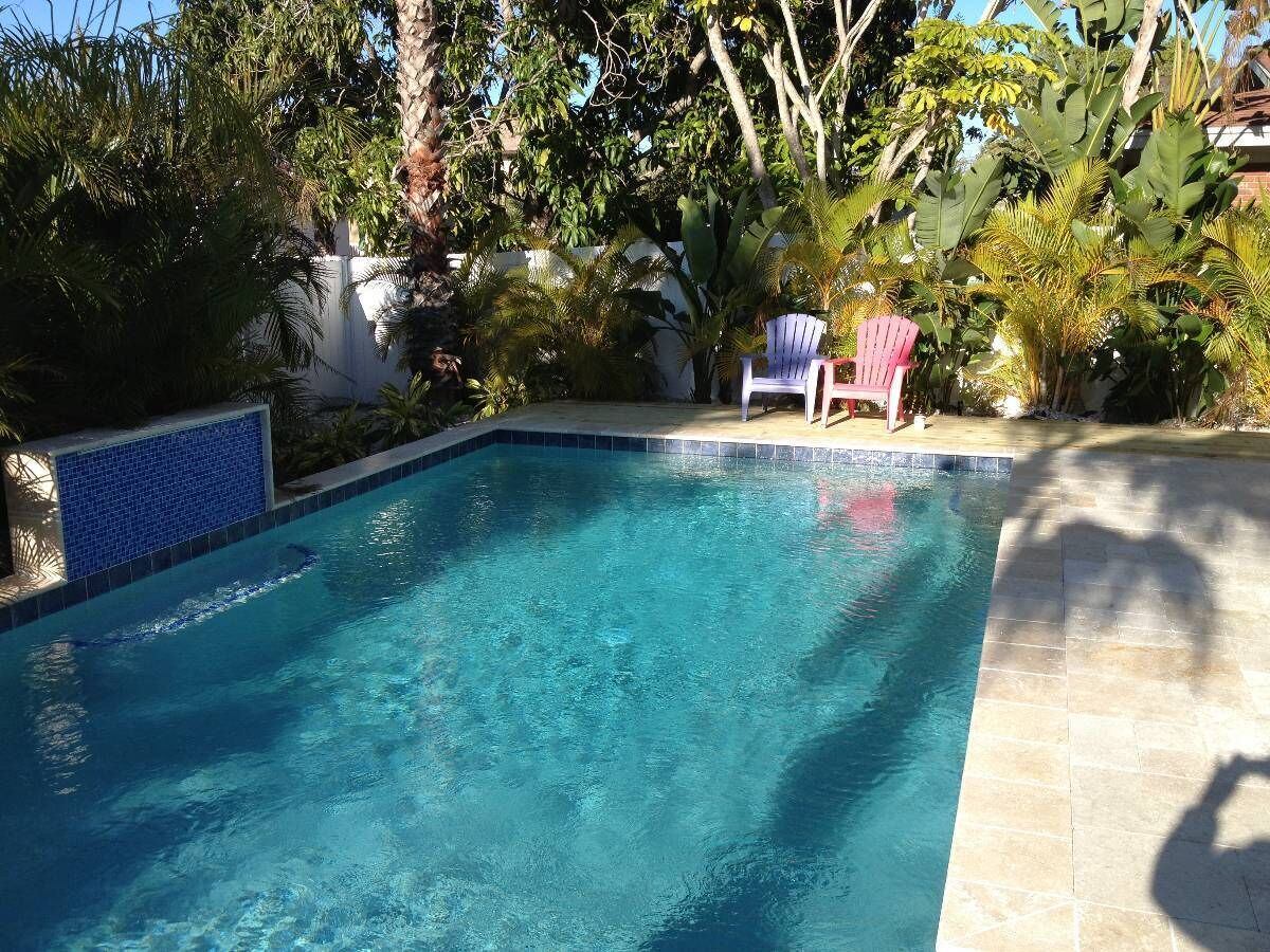 Large Heated Pool, 2 MasterBed, Close to Gulfbeach