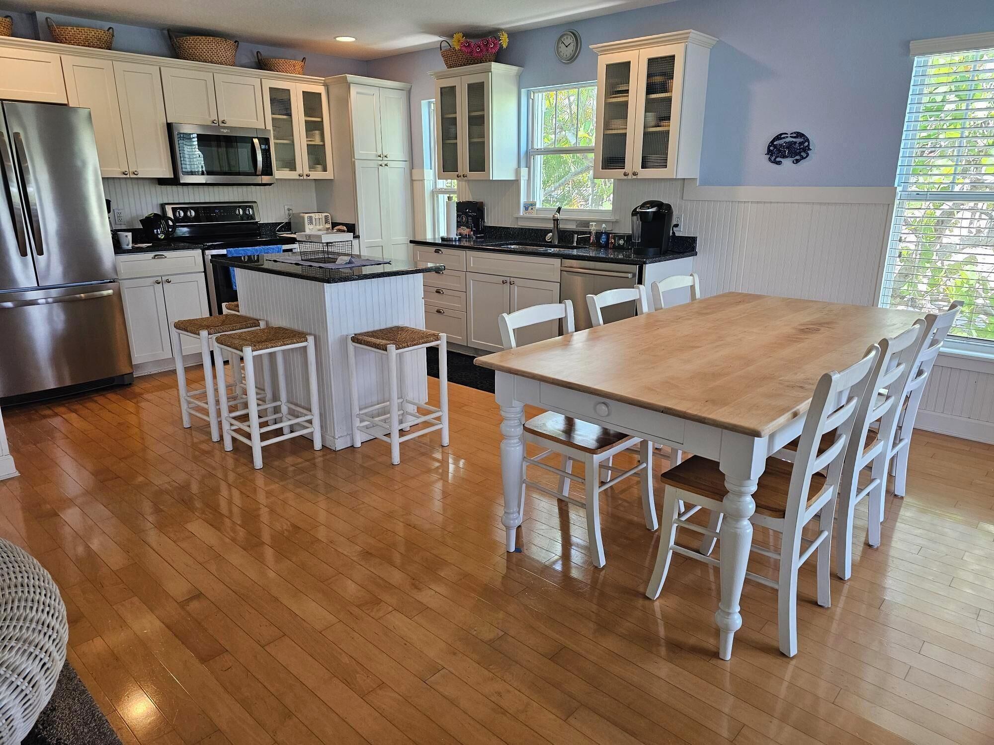 Large Heated Pool, 2 MasterBed, Close to Gulfbeach